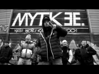 MYTKEE - AWY (prod. KRYHOO)
