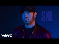 Walk On Water/Stan/Love The Way You Lie (Medley/Live From Saturday Night Live/2017)