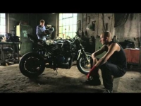 Fisz Emade Tworzywo - Ślady (feat. Justyna Święs)