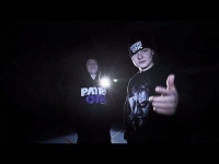 Młody M / Radonis ft. Kajman, Pezet - Nie patrzę na innych