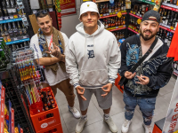 FROSTI feat. WHITE WIDOW - HA HA HA HA